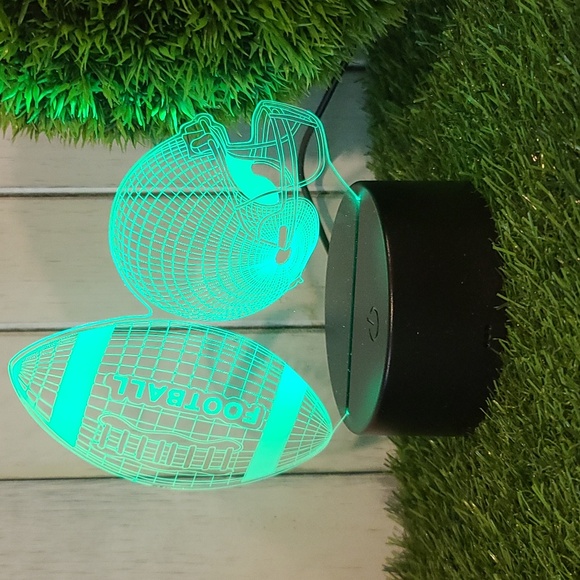 3D Football & Helmet Night Light LED color changing USB cord or battery NWT "HP" - Picture 2 of 10